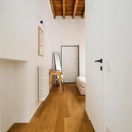 Architect-designed Flat - Lambrate *
