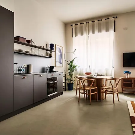 Architect-designed Flat - Lambrate Apartment *