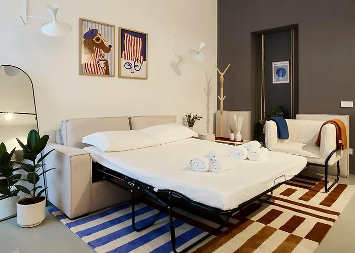 Architect-designed Flat - Lambrate ميلان